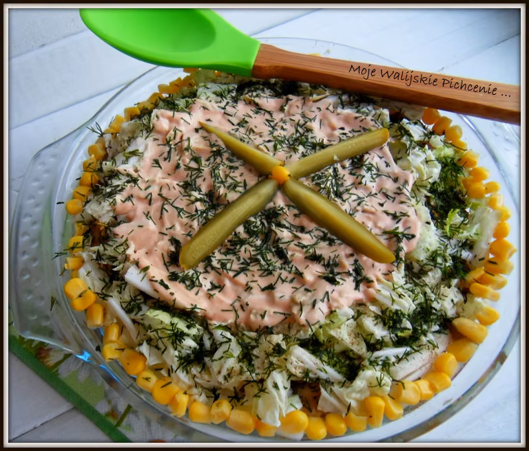 Wiejska sałatka gyros