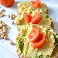 Humus z orzechami