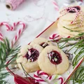 Ciasteczka z konfiturą jeżynową
