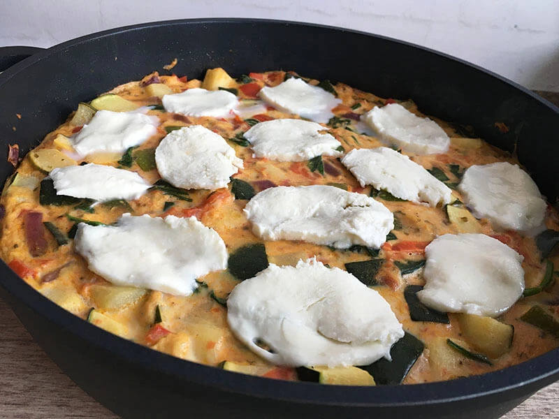 Frittata ze szpinakiem i mozzarellą