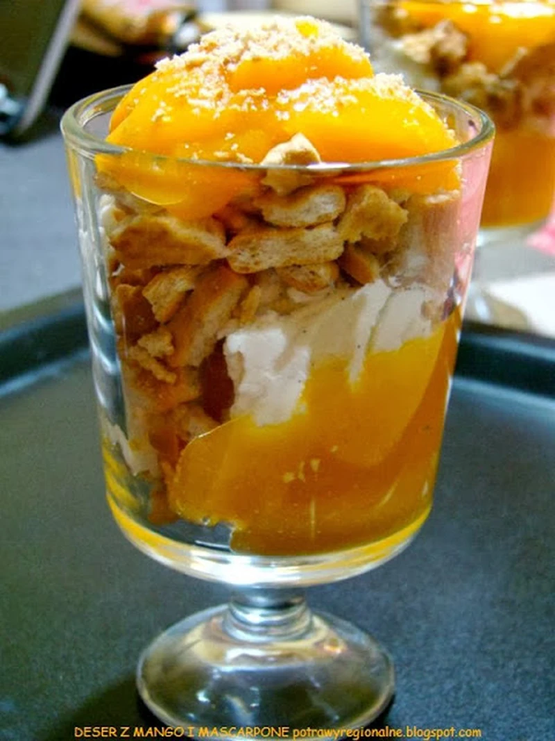 DESER Z MASCARPONE I MANGO