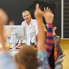 Nawet 4500 zł dla pracowników po 55. roku życia! ZUS wypłaca to świadczenie co miesiąc