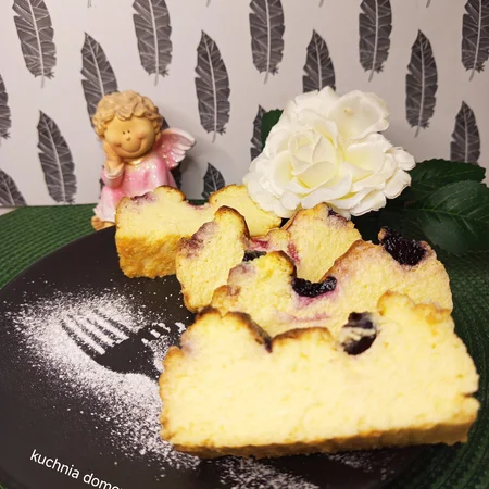 Sernik przygotowany w 5 minut z dwóch kostek twarogu