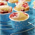 Muffiny z truskawkami na maślance