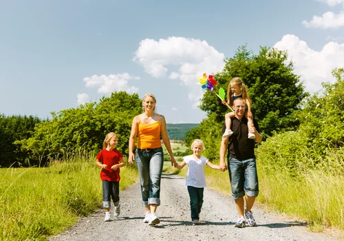 Kto skorzysta na zmianach w Mama 4 plus? Nowe zasady już wkrótce