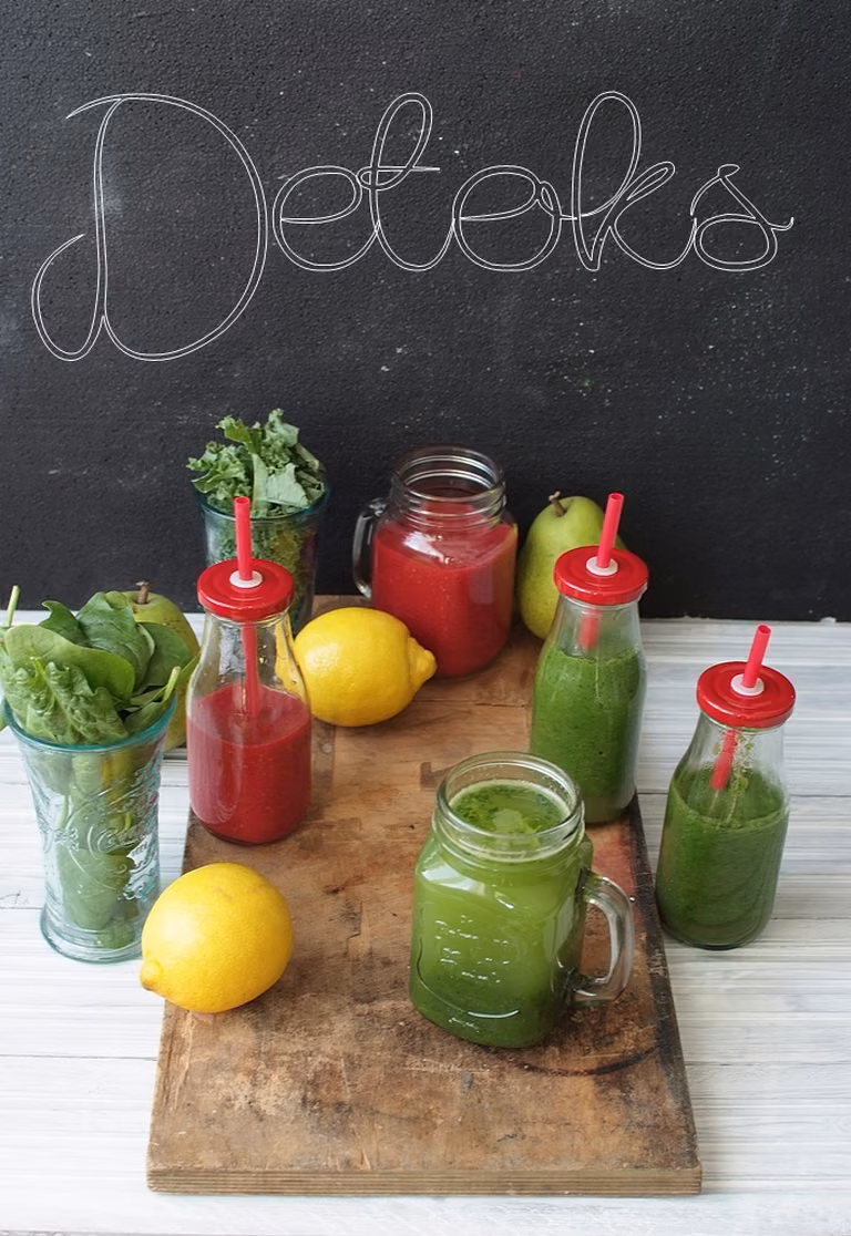 DETOKS. SMOOTHIE. DLA ZDROWIA.