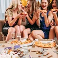 Te 2 znaki zodiaku organizują najlepsze domówki! „U nich impreza nigdy się nie kończy!”