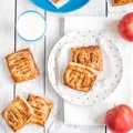 Ciastka francuskie z jabłkami