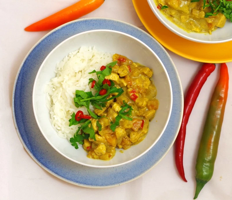 Curry z papają i kurczakiem Kategorie: Obiady z mięsem Edit