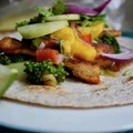 Pełnoziarnista Tortilla z Tofu i Brokułem