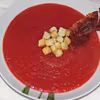 Krem z buraków z chipsem szwarcwaldzkim