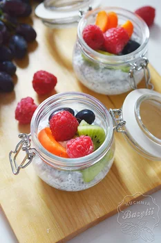 Owocowy deser z chia