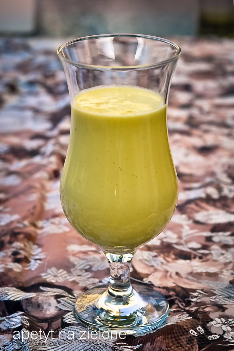 Mango Lassi w wersji wegańskiej