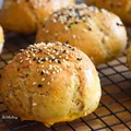 Żytnie bułki do burgerów z oregano