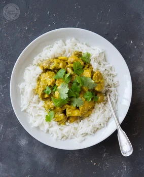 Kurczak w sosie korma