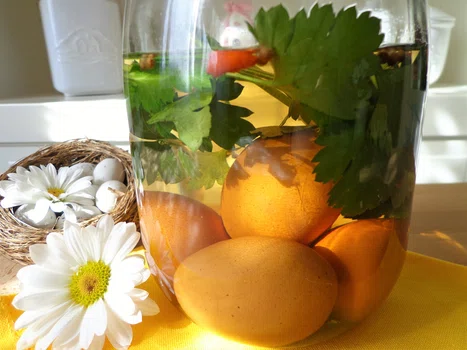 Jajka marynowane w przyprawach