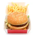 Co się dzieje w organizmie w godzinę po zjedzeniu Big Mac’a? Więcej po niego nie sięgniesz