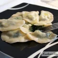 Pierogi ze szpinakiem i serem feta