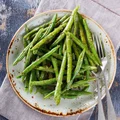 FASOLKA SZPARAGOWA Z BAZYLIOWYM PESTO