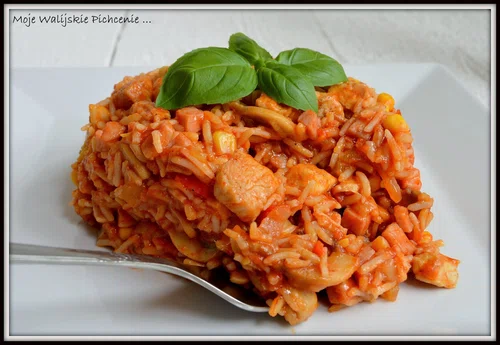 Smażony ryż z kurczakiem