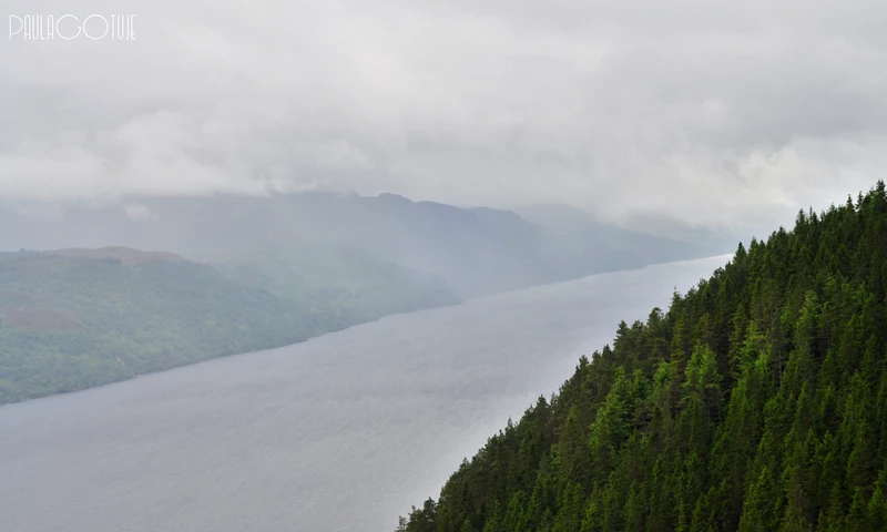 piechotą wzdłuż Loch Ness