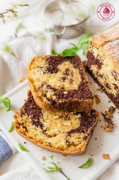 Babka piaskowa dwukolorowa