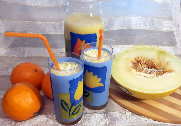 KOKTAJL Z MELONEM I POMARAŃCZAMI