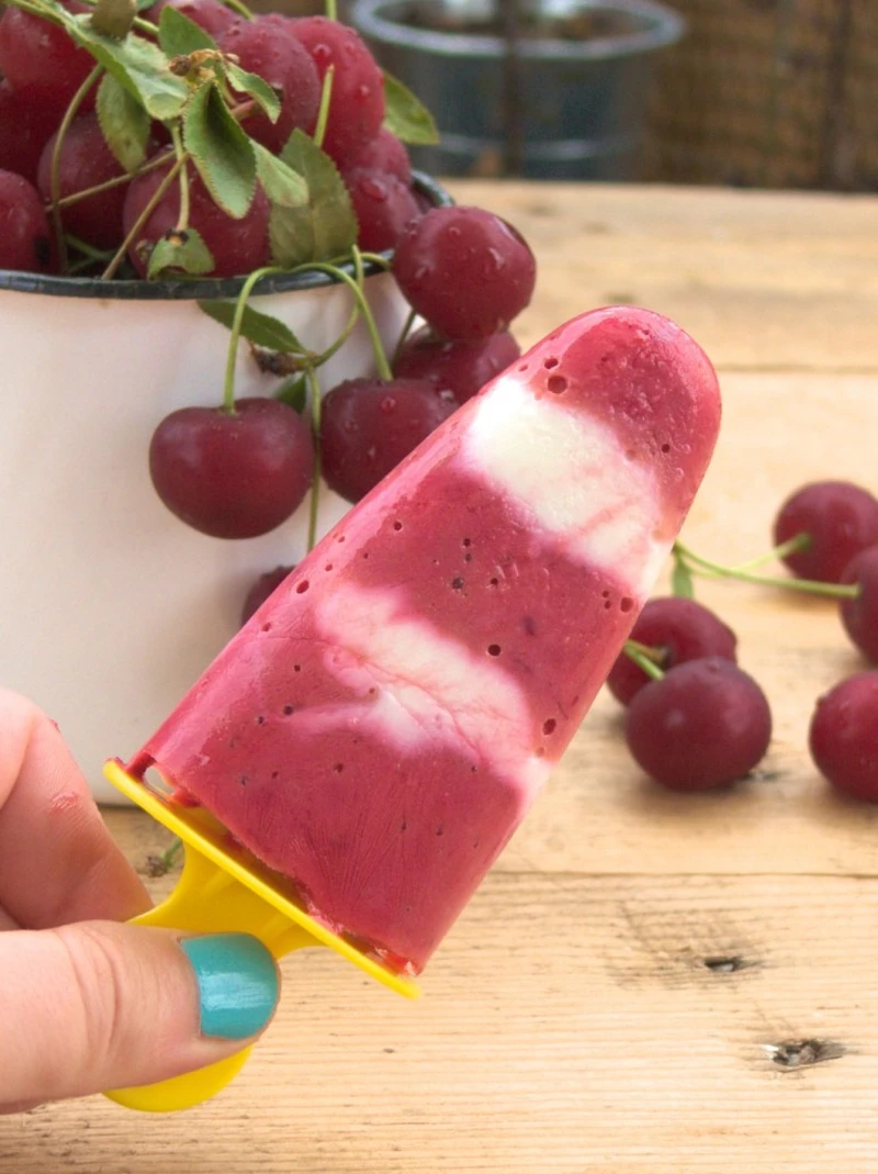 Turbo proste domowe fit lody jogurtowo-wiśniowe