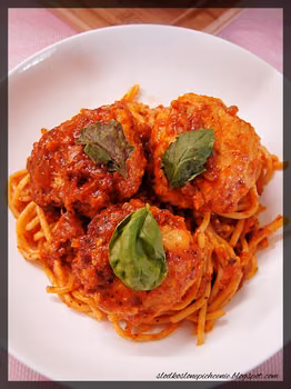 Spaghetti zapiekane z pulpecikami
