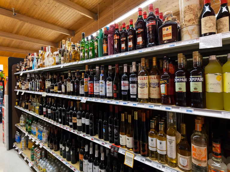 Ten rodzaj alkoholu będzie tańszy! Rząd chce znieść akcyzę!