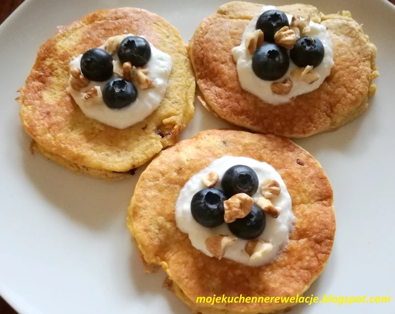 Bananowe placuszki owsiane - 343 kcal