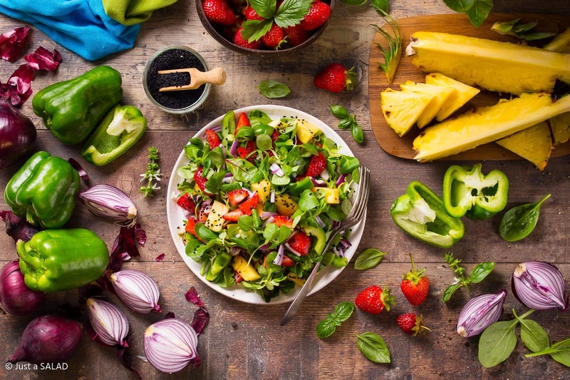LETNI DETOKS - Just a SALAD - Przepisy na Sałatki