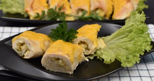 Roladki drobiowe z mozzarellą