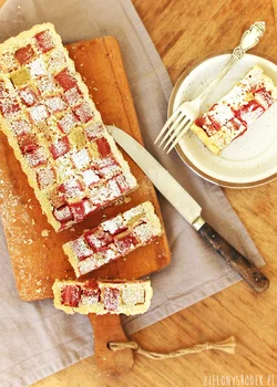 migdałowa tarta z rabarbarem + KONKURS !!
