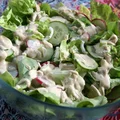 Sałata z dressingiem tahini