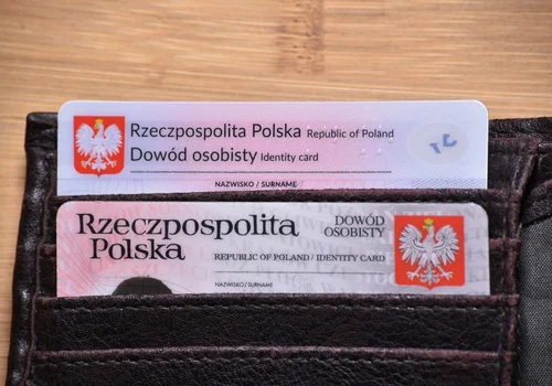 W 2023 roku 2 mln Polaków musi wyrobić nowy dowód osobisty