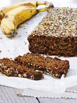 Orkiszowy  chlebek bananowy