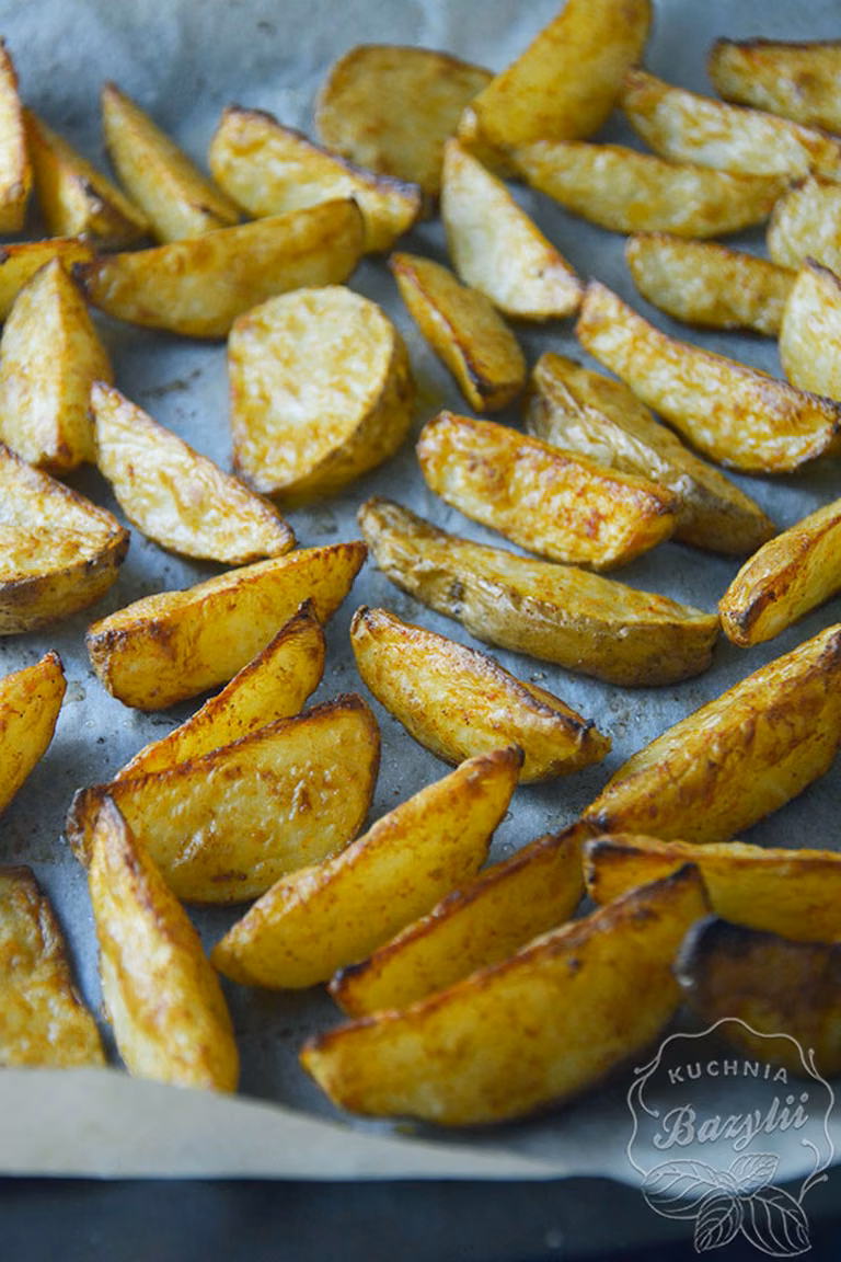 Pieczone ziemniaki łódeczki z piekarnika