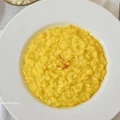 Kremowe risotto z szafranem
