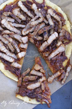 Pizza na ziemniaczanym spodzie