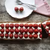Tarta migdałowa t truskawkami i kremem amaretto