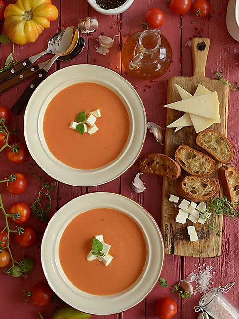 Zupa pomidorowa z pieczonych pomidorów - najlepsza na świecie :)
