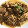 Łopatka duszona w sosie własnym