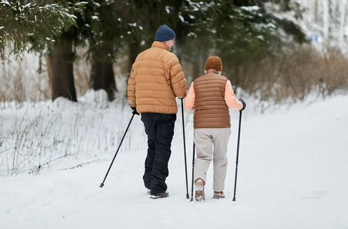 Kobiety mają pracować 2 lata dłużej, mężczyźni 3 lata krócej? Petycja w sprawie nowego wieku emerytalnego w Polsce już w Sejmie