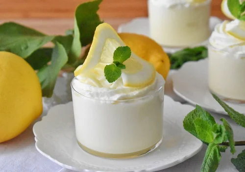 Cytrynowa panna cotta limoncello