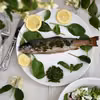 wykwintny pstrąg z pesto z bazylii, mięty i szpinaku