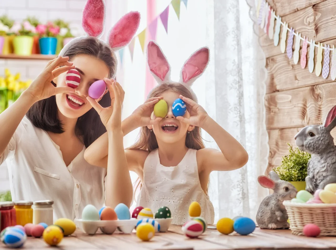 Wielkanoc 2025: Ile dni wolnego zyskają pracownicy? Tak wydłużymy urlop do aż 9 dni!