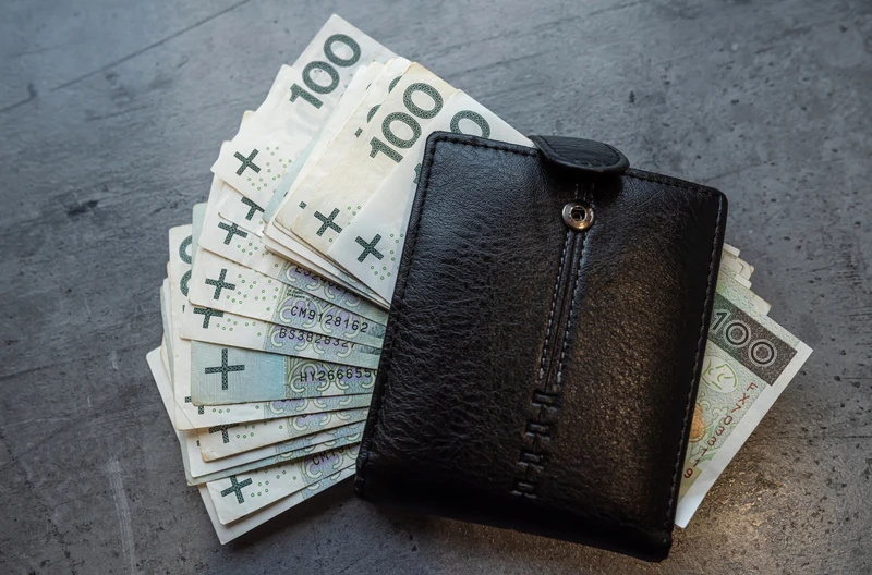 Te osoby otrzymają w maju 12 600 zł! ZUS wypłaci nowe świadczenie z wyrównaniem
