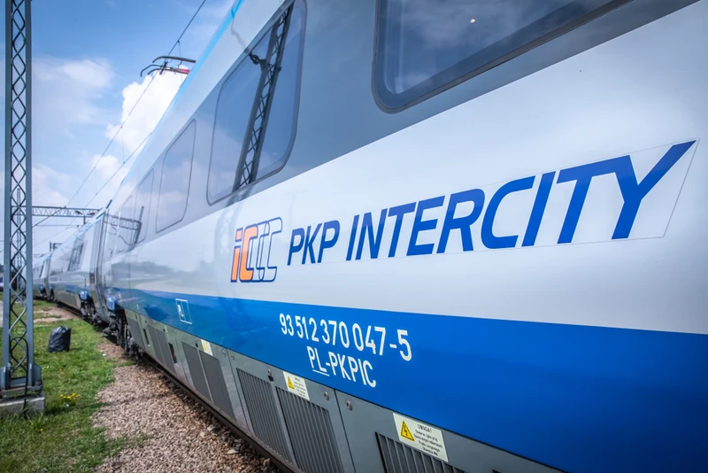 PKP Intercity wprowadziło dodatkową opłatę. Ważna zmiana