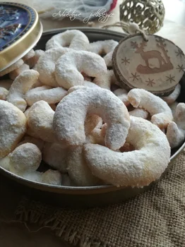 Adwentowe półksiężyce.